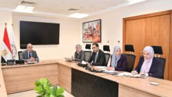 وزير الري يبحث مع أمين عام صندوق تطوير التعليم بتنفيذ مشروع إنشاء "جامعة الغذاء"