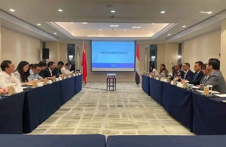 التجارة الخارجية يشارك بفعاليات المائدة المستديرة لقطاع السيارات