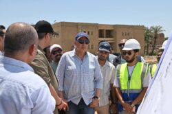 وزير الري يتفقد حالة الري ومحطات الرفع والمنشآت المائية بمحافظة الفيوم