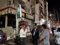 شعراوي ... بمنطقة المخبز الألي حملة لليلية لرفع الأشغالات من الطريق العام