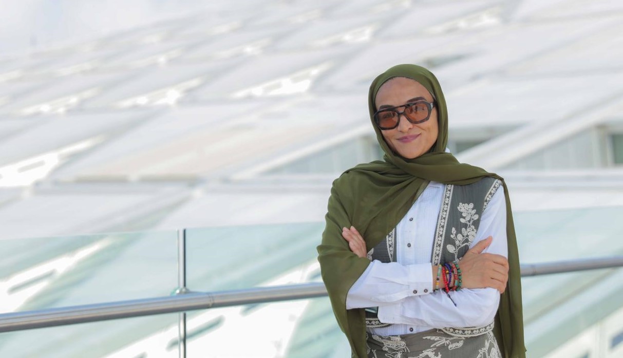 العدَّاءة ومتسلقة الجبال منال رستم تحاضر في مكتبة الإسكندرية