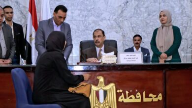 محافظ سوهاج يعقد اللقاء الجماهيري الأسبوعي