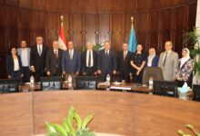 رئيس جامعة الإسكندرية يناقش مع وفد مصرى إيطالى مشترك سبل التعاون 