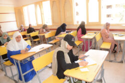 محافظ الغربية يتابع أداء الطلاب في امتحانات الشهادة الثانوية الأزهرية بالقسم العلمي