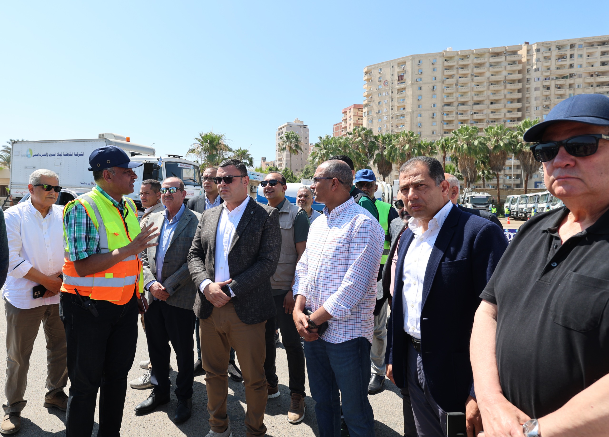 وزير الإسكان يتفقد محطة التنقية الشرقية  لمعالجة الصرف الصحي بالإسكندرية