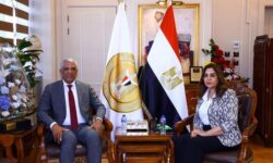 وزيرة التنمية المحلية تلتقي وكيل لجنة الإدارة المحلية بمجلس النواب