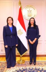  وزيرة التضامن تستقبل المدير الإقليمي لمنظمة الصحة العالمية لشرق المتوسط