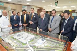 رئيس هيئة الرعاية الصحية يستقبل سفير اليابان بمجمع الإسماعيلية الطبي