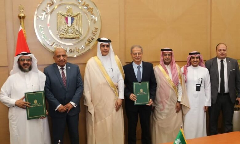 وزير الكهرباء يشهد توقيع مذكرة تفاهم لتطوير وتحديث مركز أبحاث الجهد الفائق.