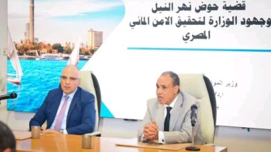 وزير الخارجية والهجرة يستقبل وزير الموارد المائية والري