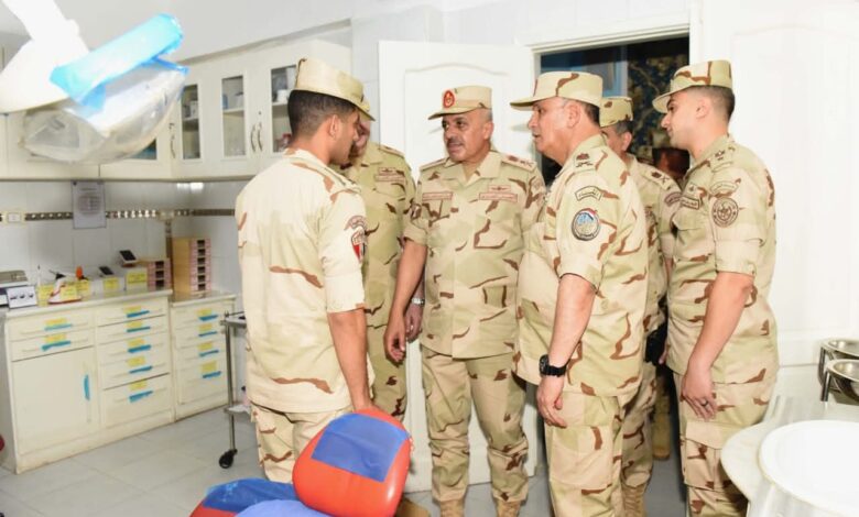 رئيس أركان حرب القوات المسلحة يتفقد المنظومة التعليمية بمعهد ضباط الصف المعلمين.