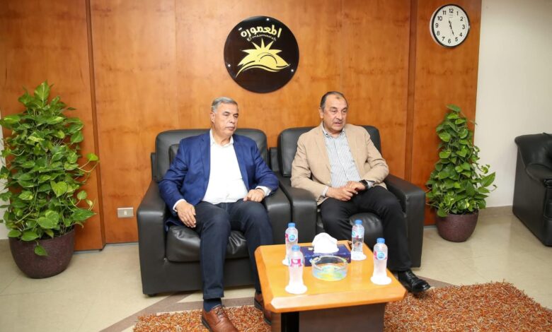 وزير قطاع الاعمال في جولة تفقدية لمشروعات المعمورة برفقة محافظ الاسكندرية
