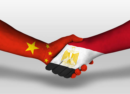 مصر و الصين تعمقان تعاونهما الاقتصادي وتعزيز شراكتهما الاستراتيجية