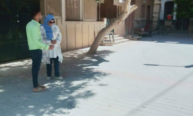 بناءا على توجيهات اللواء الدكتور عبدالفتاح سراج محافظ سوهاج لمتابعة تركيب بلاط الانترلوك بمدينة طما وبرئاسه المهندس أحمد حسن سنجر رئيس مركز ومدينة طما وتحت إشراف الاستاذة عفاف محمدين نائبة رئيس المركز تم اليوم متابعة لمشروعات الوحدة المحلية وتركيب بلاط الانترلوك بمنطقة بحرى البلد وبجوار معهد الفتيات وقد أكد المقاول أنه سيتم تركيب جميع الشوارع الداخلية والتى انتهت من أعمال جميع المرافق بها