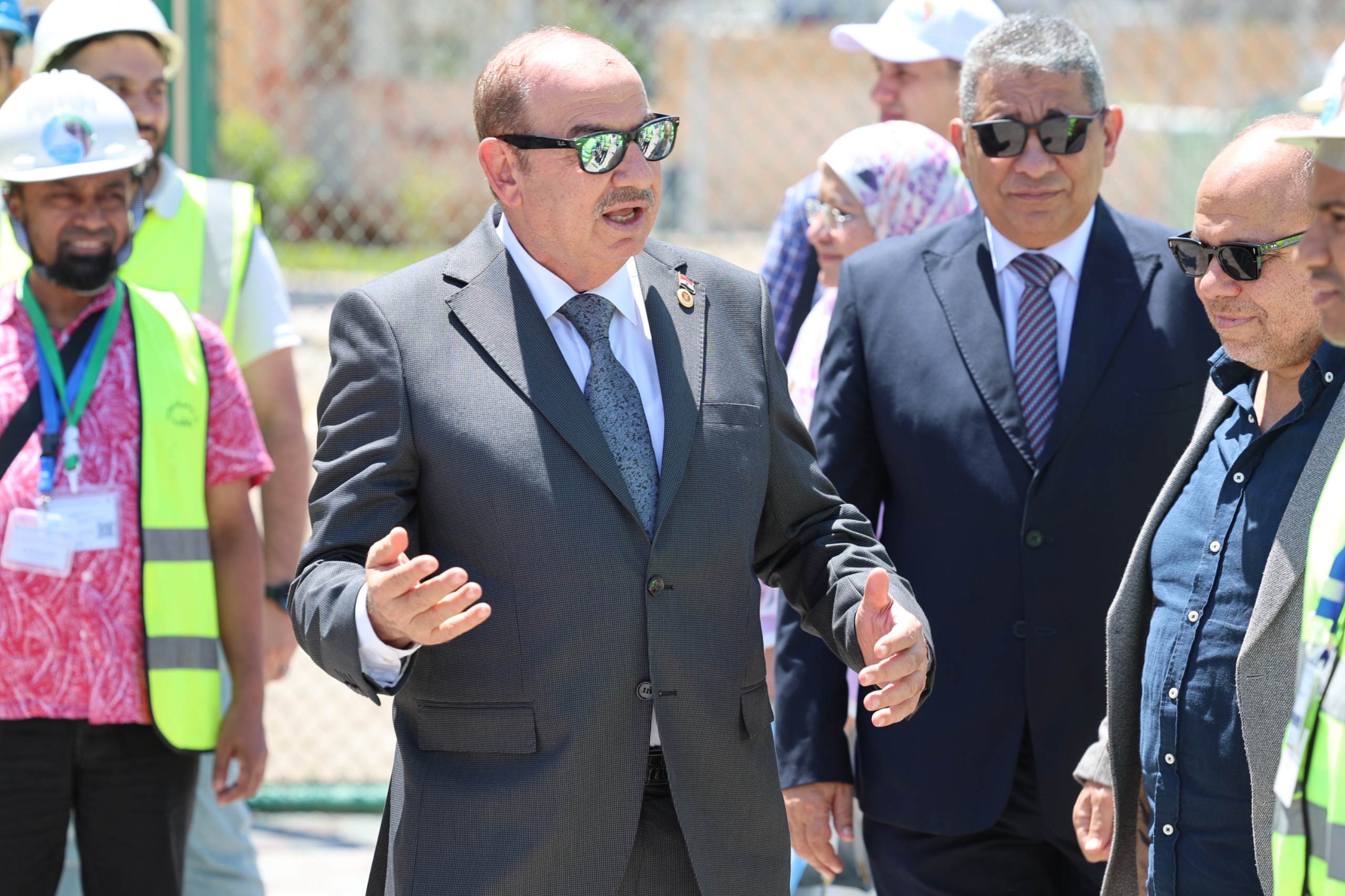شركة الصرف الصحي بالإسكندرية تستقبل وفدًا من بنجلاديش لتعزيز التعاون 
