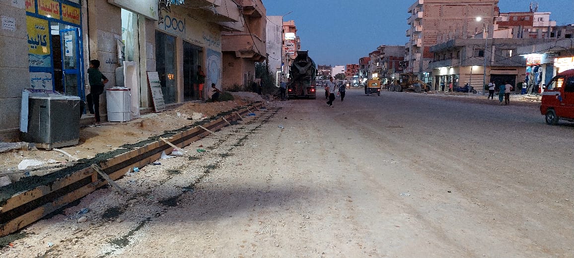 محافظ الإسكندرية يكلف مديرية الطرق بسرعة ترميم الأسفلت المتهالك بالشوارع