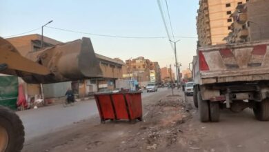 علاء شعراوي ... تكثيف النظافة الميدانية بحي غرب سوهاج