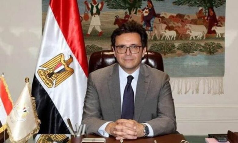 وزير الثقافة يعتمد أسماء الفائزين في النسخة الثانية من مسابقة "ترجم.. أبدع"
