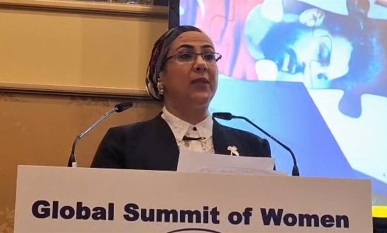 قومي المرأة: نقدر دعم الرئيس السيسي للمرأة المصرية وإيمانه بدورها في المجتمع.