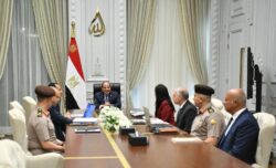 الرئيس السيسي إجتمع اليوم مع كل من  مدبولي والمشاط وسويلم مع بعض الوزراء