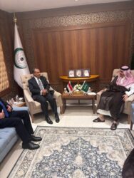 وزير الخارجية ونظيره السعودي يشيدان باالعلاقات بين البلدين الشقيقين