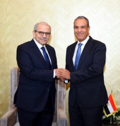 الخارجية خلال إستقباله رئيس وزراء لبنان