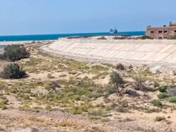  وزير الري يتابع جاهزية مخرات السيول ومنشآت الحماية من أخطار السيول 