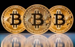تصفية بمليار دولار تهز أسواق العملات المشفرة بعد صدمة التضخم الأمريكية