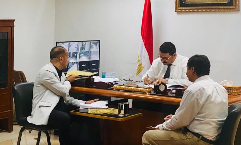 وكيل وزارة الزراعة بسوهاج يعقد اجتماع اللجنة العليا للبت في طلبات المباني على الأرضي الزراعية