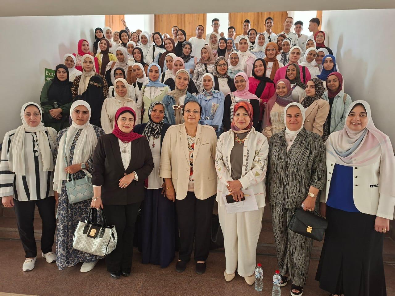 المجلس القومى للمرأة بالإسكندرية معاً بالوعى نحميها