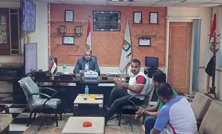 تواصل لقاء الجماهيرية بحي غرب سوهاج