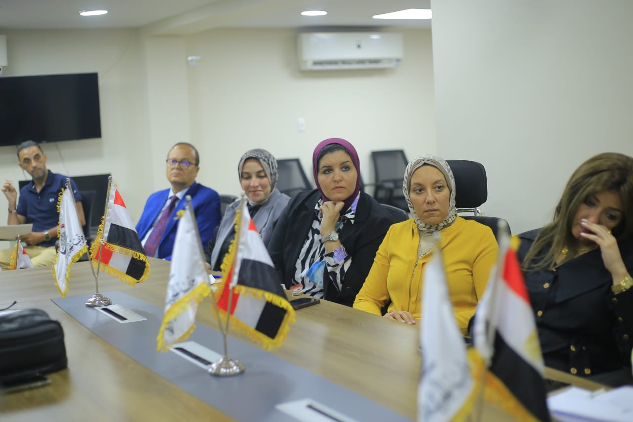 عقدت أمانة التواصل السياسي بحزب الجبهة الوطنية بالإسكندرية اجتماعها الثاني