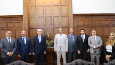 غرفة الإسكندرية تستضيف سفير بيرو لبحث سبل التعاون التجاري المشترك
