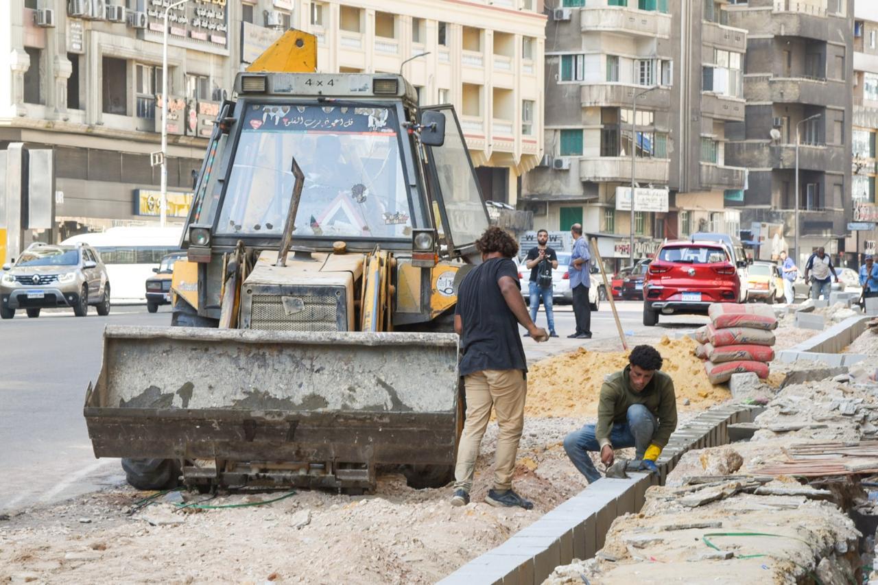 محافظ الإسكندرية يتابع أعمال مشروع توسعة شارع أبو قير
