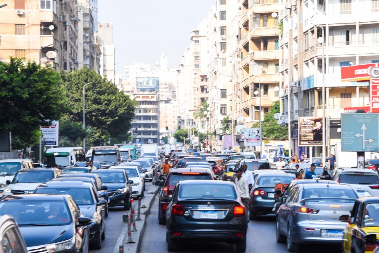 محافظ الإسكندرية يتفقد بدء تنفيذ مشروع توسعة طريق الحرية بنطاق حي شرق