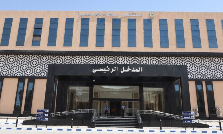 مستشفيات سوهاج الجامعية تستقبل ١٠ مصابين في انفجار اسطوانه بوتاجاز داخل مطعم سوهاج
