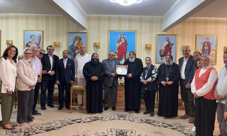 وفد رفيع من مكتبة الإسكندرية يزور دير مارمينا الأثري ببرج العرب
