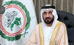 رئيس البرلمان العربي يرحب بمخرجات القمة العربية الإسلامية في قطر. 