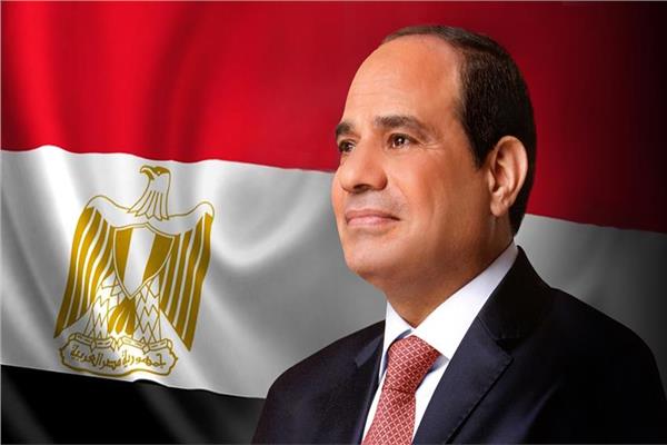 وزير الداخلية يهنئ الرئيس السيسي بمناسبة الاحتفال بذكرى المولد النبوي الشريف. وزير الداخلية يهنئ الرئيس السيسي بمناسبة الاحتفال بذكرى المولد النبوي الشريف. بعث اللواء محمود توفيق وزير الداخلية، برقية تهنئة للسيد الرئيس عبدالفتاح السيسي بمناسبة الاحتفال بذكرى المولد النبوي الشريف. وجاء في نص البرقية: "تَهلُ علينا نفحات المولد النبوي الشريف في كل عام والتي تتعطر فيها القلوب بذكر معجزات المولى جل في علاه، وترتقي فيها الأنفس بسيرة خاتم الأنبياء صلى الله عليه وسلم، وهو من جاءت رسالته للبشرية جمعاء بالخير والسلام وترسيخ قيم العمل والبناء. ويطيب لي وهيئة الشرطة ونحن نستقبل تلك الذكرى المباركة، أن نبعث لسيادتكم بخالص التهنئة وأسمى آيات التقدير، راجين من المولى جلت قدرته أن يعيد هذه المناسبة العطرة أعواماً عديدة ومصر والأمة الإسلامية والعربية فى رفعة وازدهار..حفظ الله مصر، وأدام عليها بفضله وجهود أبنائها، نعمة الأمن والاستقرار خلف قيادتكم الحكيمة، إنه تعالى نعم المولى ونعم النصير". وزير الداخلية يهنئ الرئيس السيسي بمناسبة الاحتفال بذكرى المولد النبوي الشريف.