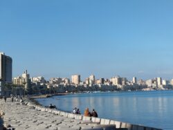 الطقس ودرجات الحرارة غدا الإثنين 15/9/2025 في مدن ومحافظات مصر. 
