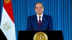 الرئيس السيسي يهنئ الشعب المصري والامه العربيه والإسلامية بمولد النبوي الشريف