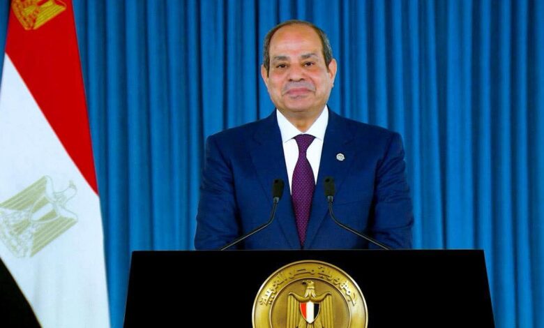 الرئيس السيسي يهنئ الشعب المصري والامه العربيه والإسلامية بمولد النبوي الشريف