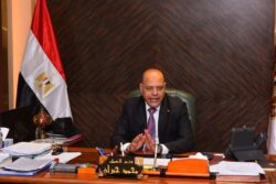 وزير العمل: تغييرات وتنقلات واسعة في مديريات العمل بالمحافظة