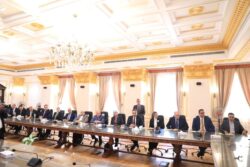 وزير التعليم العالي يبدأ العام الجامعي بتفقد جامعة القاهرة الأهلية