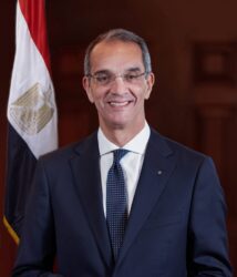 وزير الاتصالات وتكنولوجيا المعلومات يغادر إلى الولايات المتحدة الأمريكية.