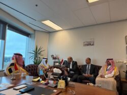  مصر والسعودية تبحثان سبل تعزيز التعاون في مجال الطيران المدني
