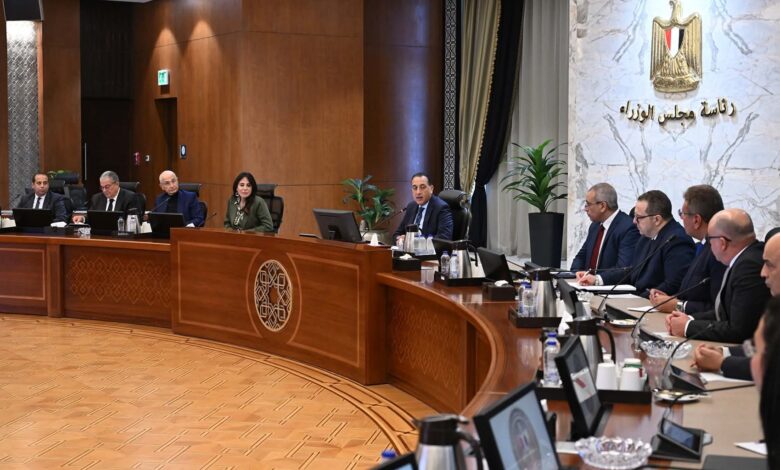 رئيس الوزراء يتابع تنفيذ مُخرجات اللجنة الاستشارية للتنمية العمرانية وتصدير العقار.