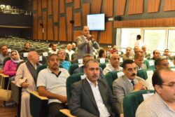 محافظ أسيوط يستعرض الموقف التنفيذي لعدد من الملفات التنموية .