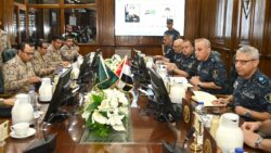 قائد القوات البحرية يلتقى رئيس أركان القوات البحرية الملكية السعودية بالإسكندرية. 