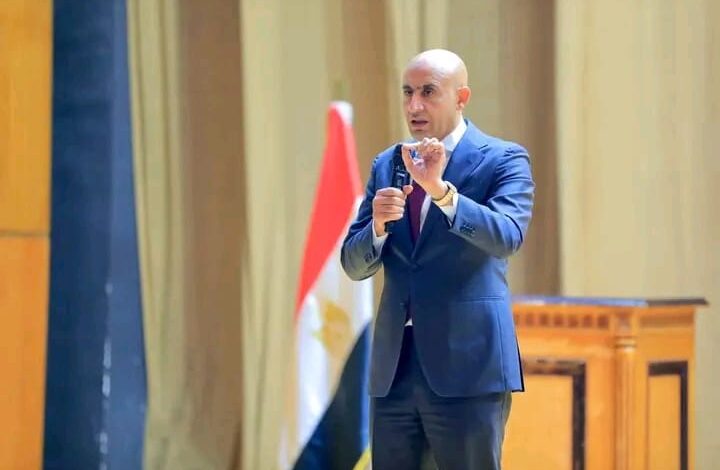 التعليم يعقد سلسلة لقاءات مع أكثر من ٤ آلاف من مديري المدارس